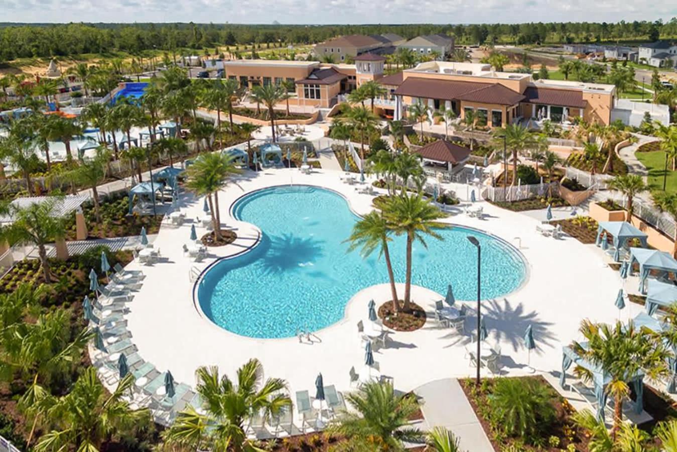 Stunning Rare Lake Front 7Br Holiday Home - Sleeps 14 - Pool, Hot Tub, & Games! Orlando Eksteriør bilde